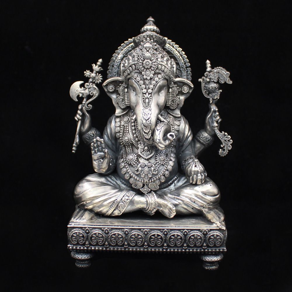 SILVER MURTI