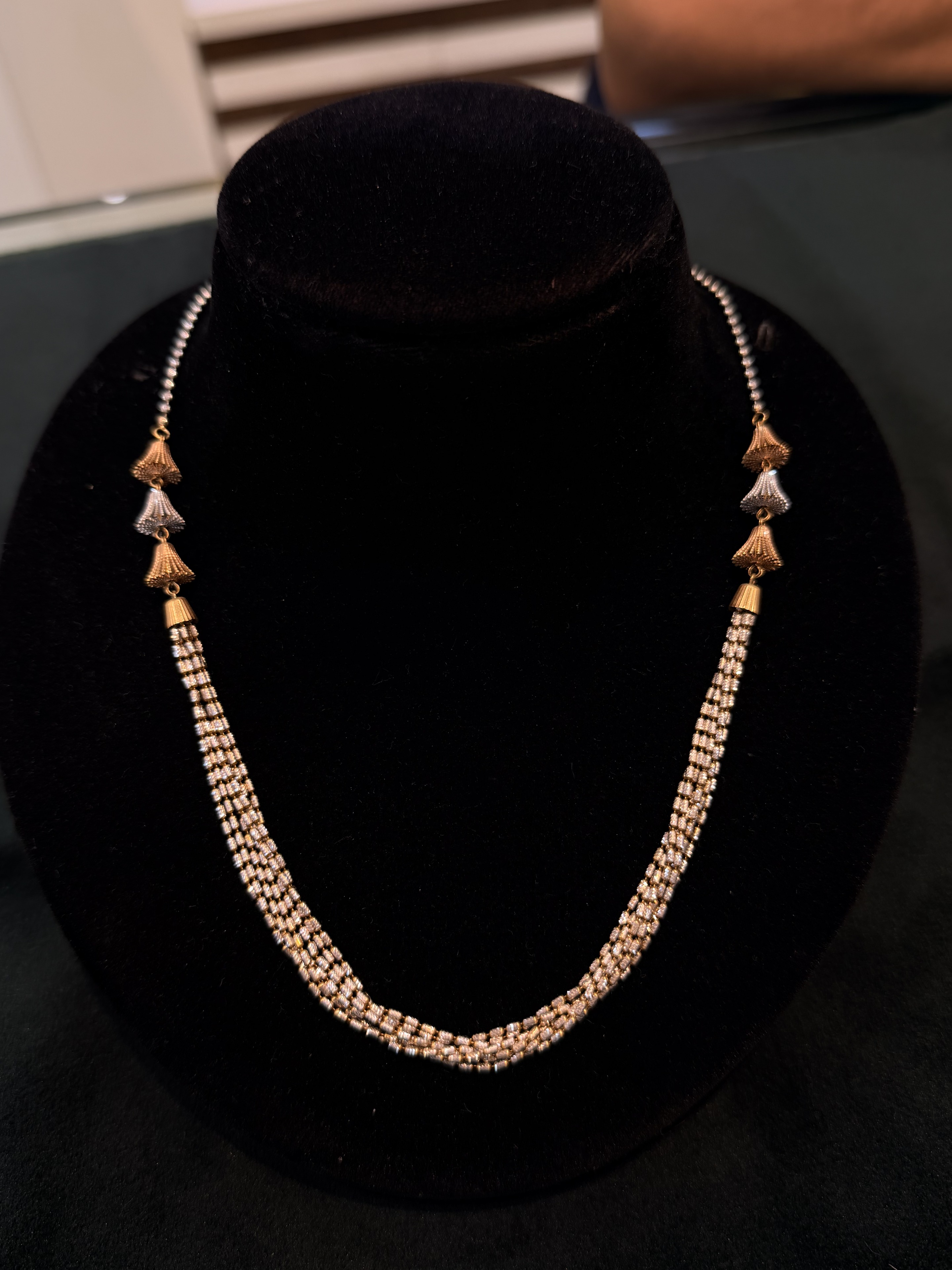 ROSE GOLD CHAINS